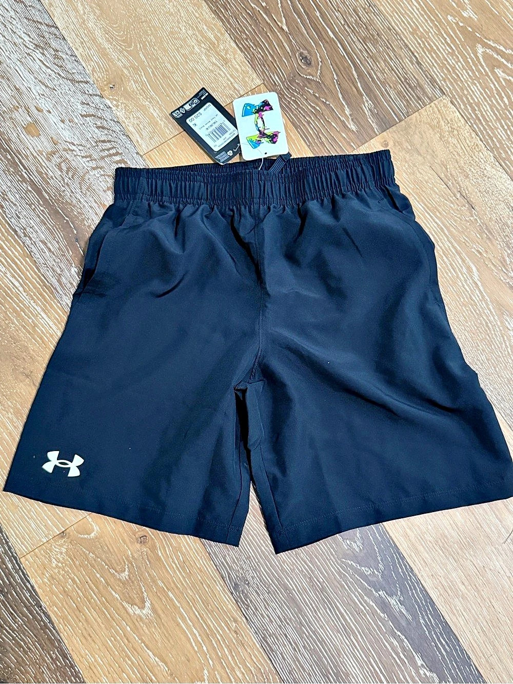 Under Armour Boys' Tech Woven Shorts Athletic Shorts Black Medium
